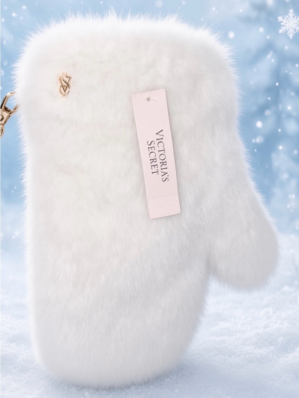 Victoria’s Secret - Fuzzy Plush Warm White Winter Mittens